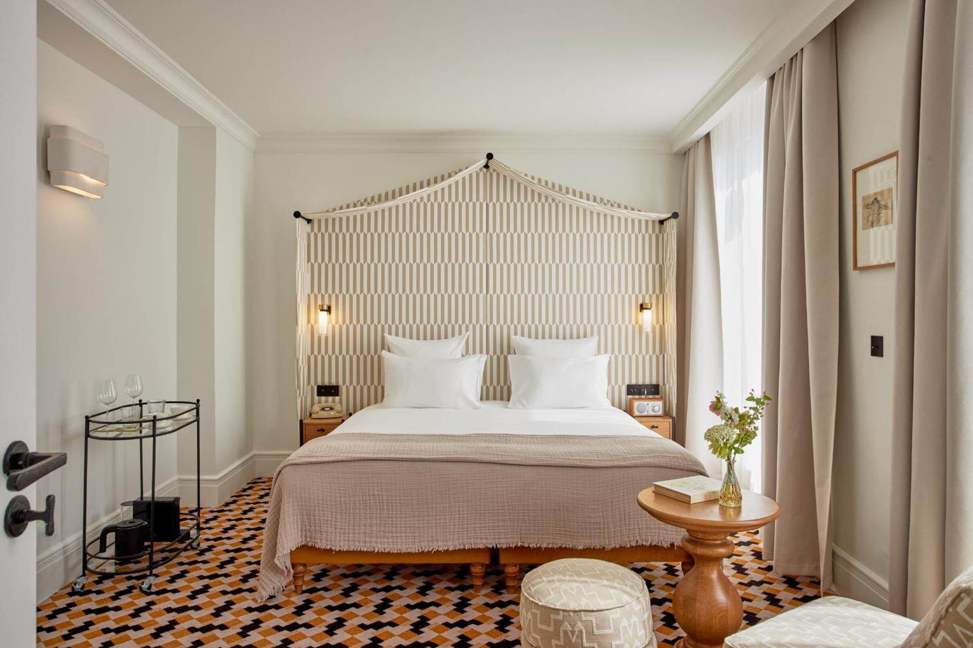 Hotel Noucha Париж Экстерьер фото